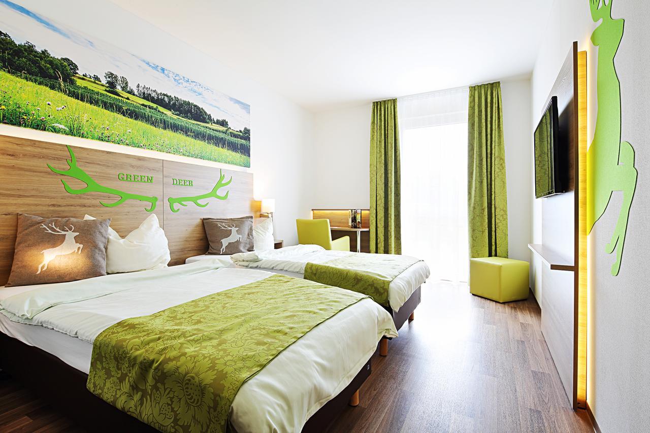 Green Deer Bavarian Hotel Langenbruck Room photo